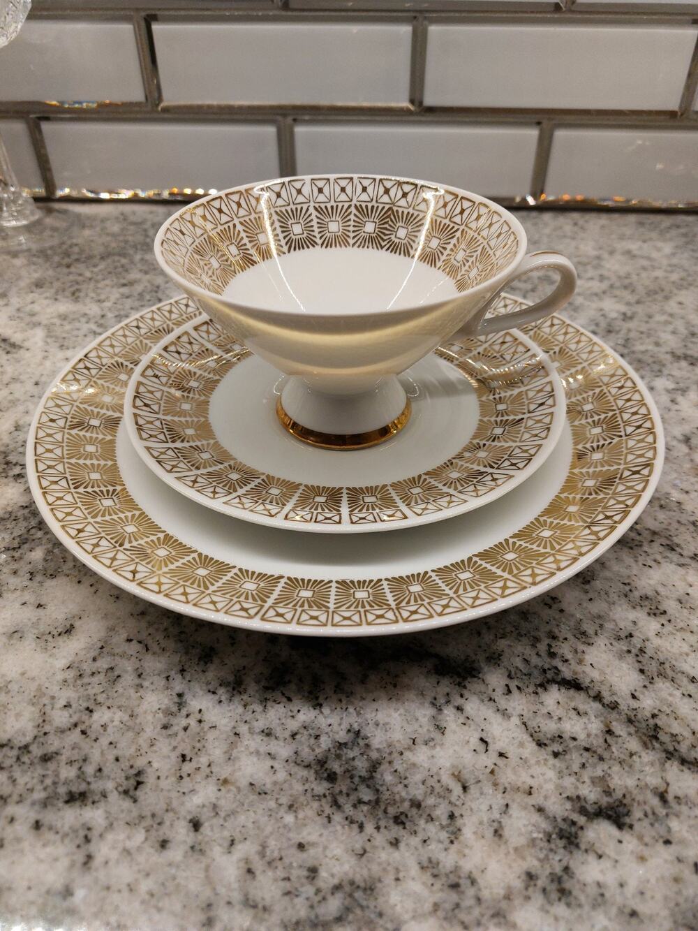Bareuther Waldsassen Bavaria Gold Porcelain Tea Cup Saucer Plate Trio Set 22K